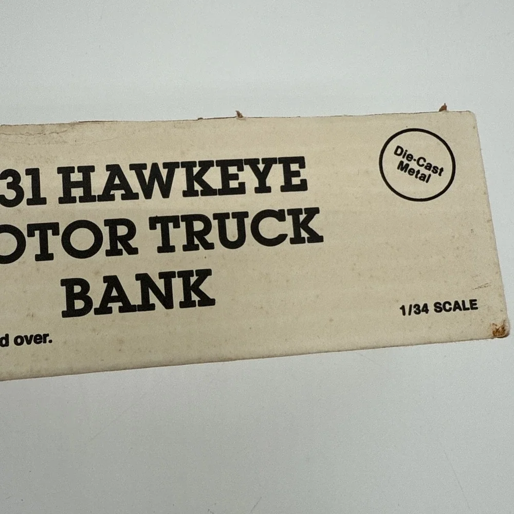 Ertl 1931 Hawkeye Kazim Temple Shrine Circus Truck Bank